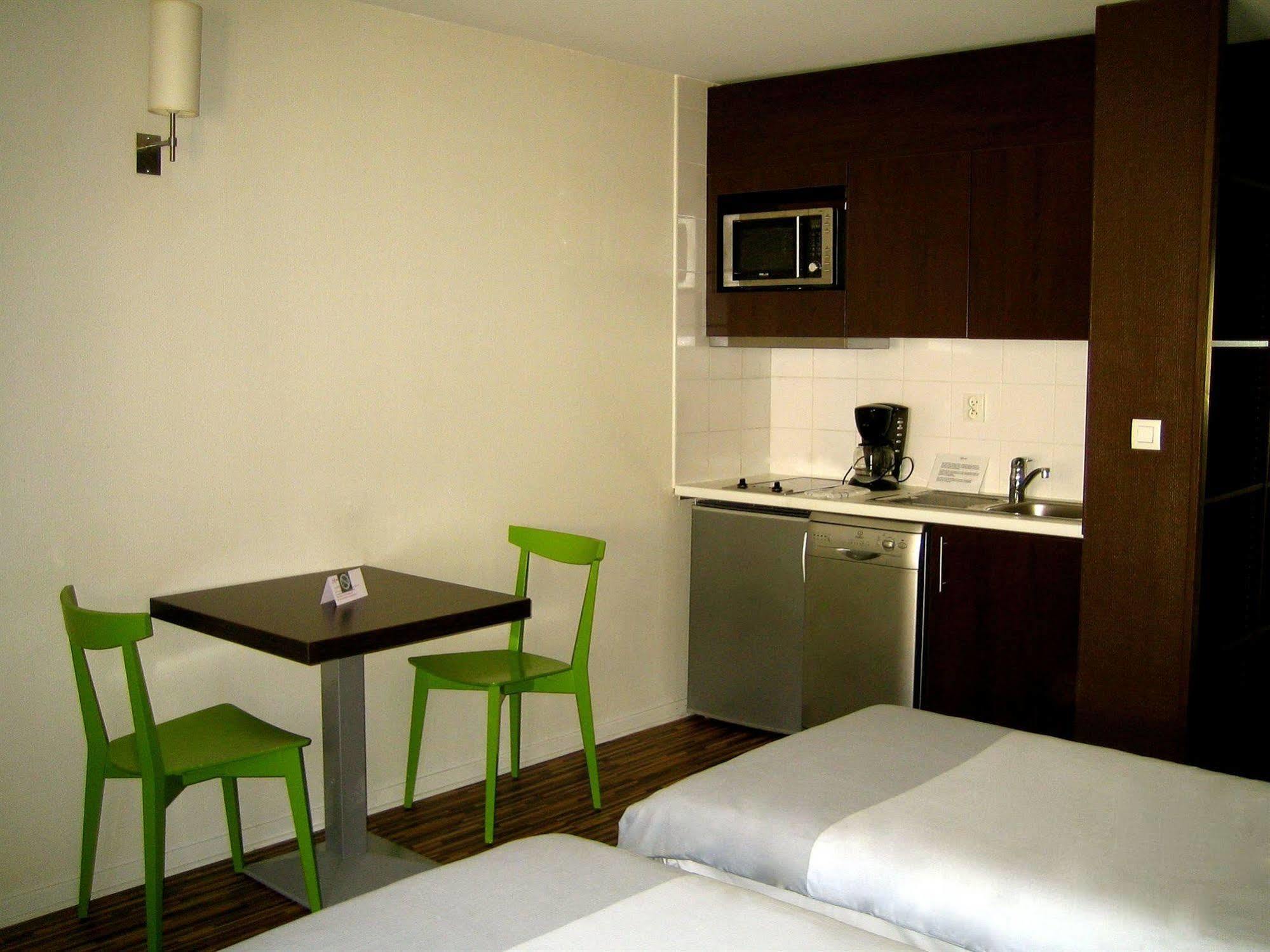 Residence Villemanzy Lião Exterior foto
